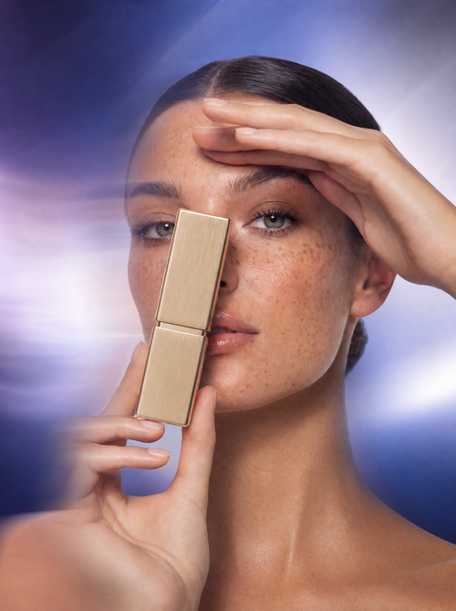 Teinza Signature - pH-Adaptive Color-Changing Lipstick